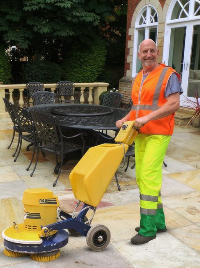 Cimex Drive and Patio Cleaning